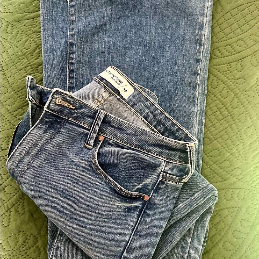 Just Black Denim Stylish Women's Size 30 Flare Jeans